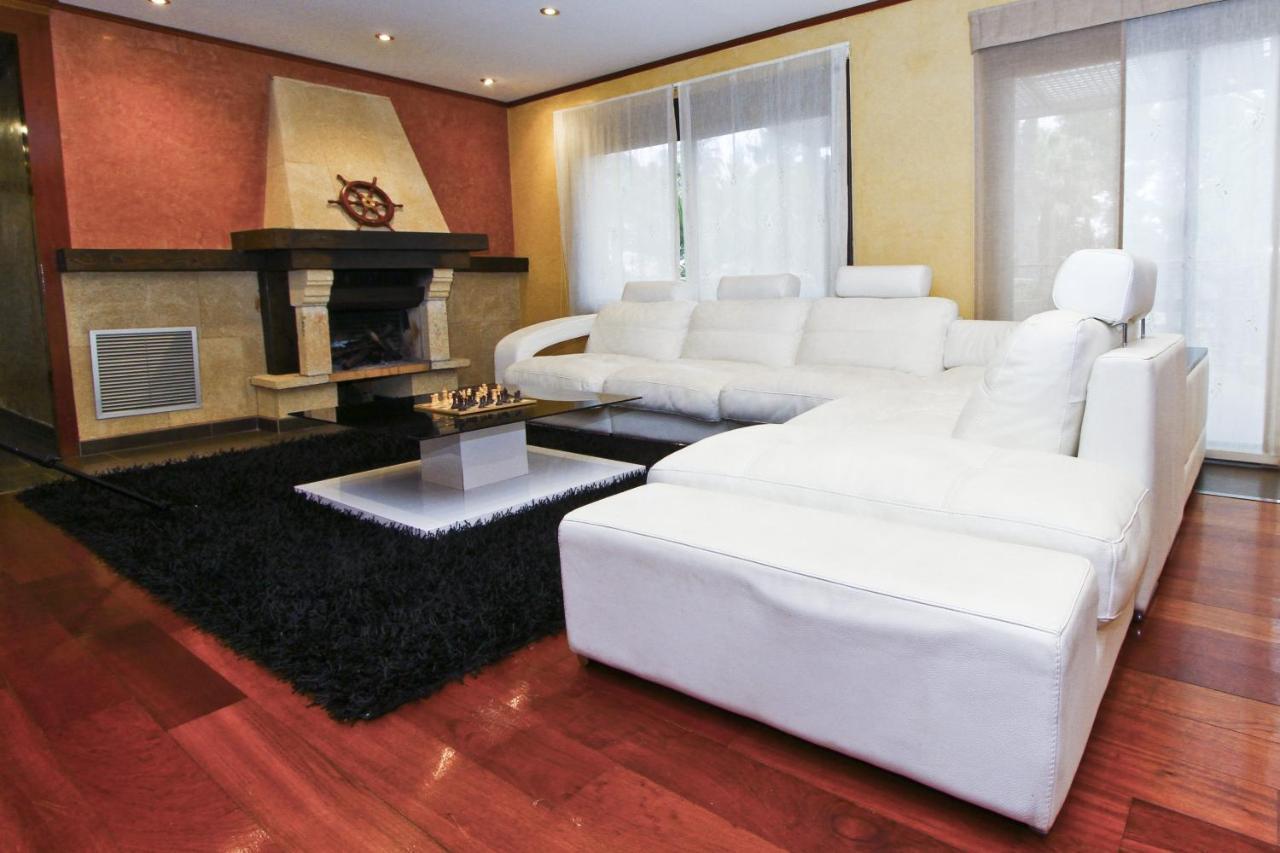 Villa Planet Salou Buitenkant foto