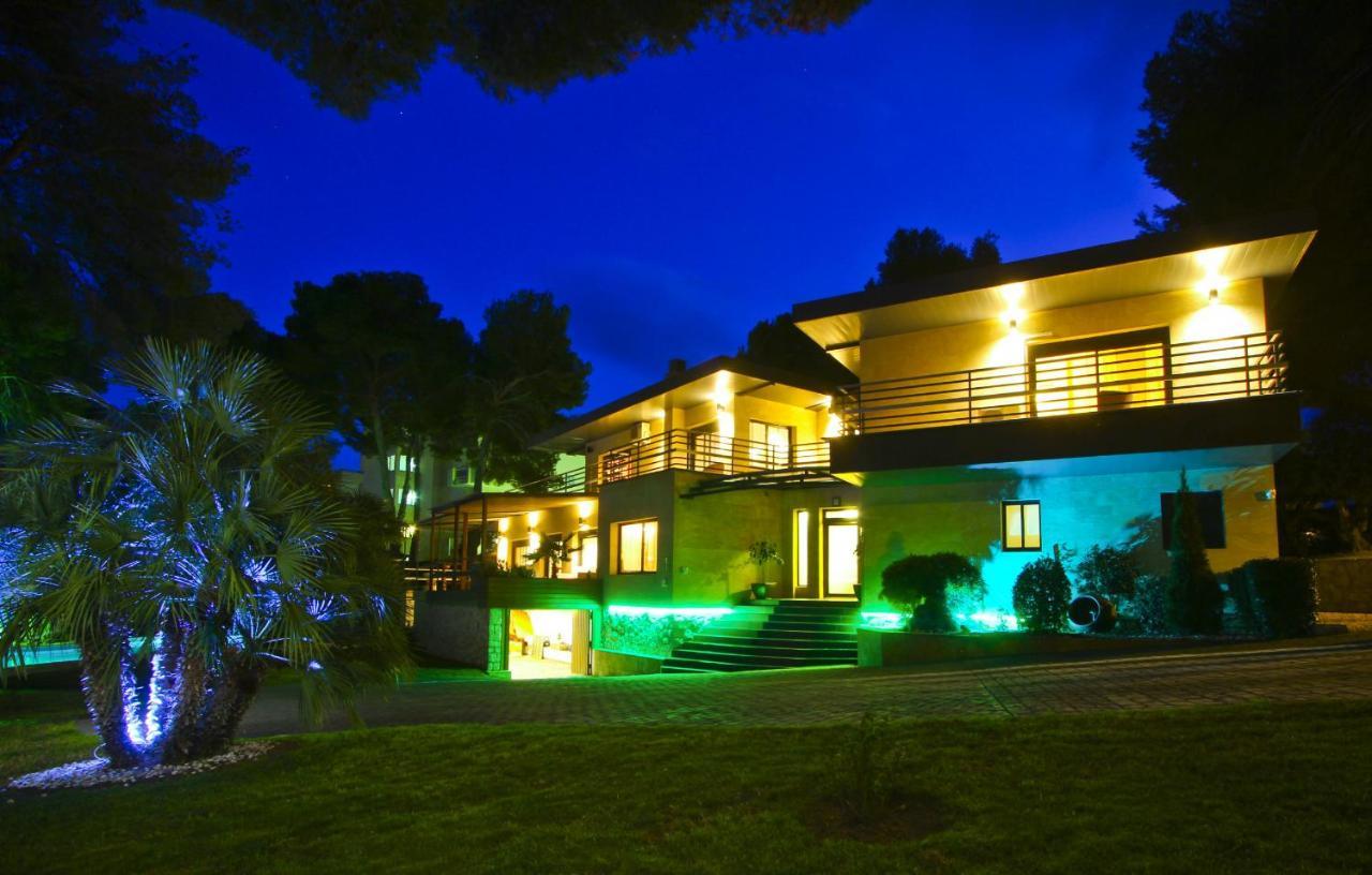 Villa Planet Salou Buitenkant foto