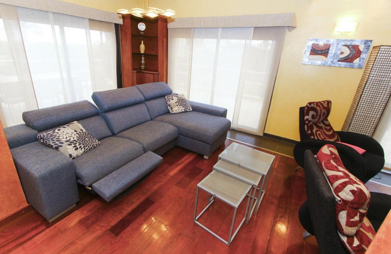 Villa Planet Salou Buitenkant foto
